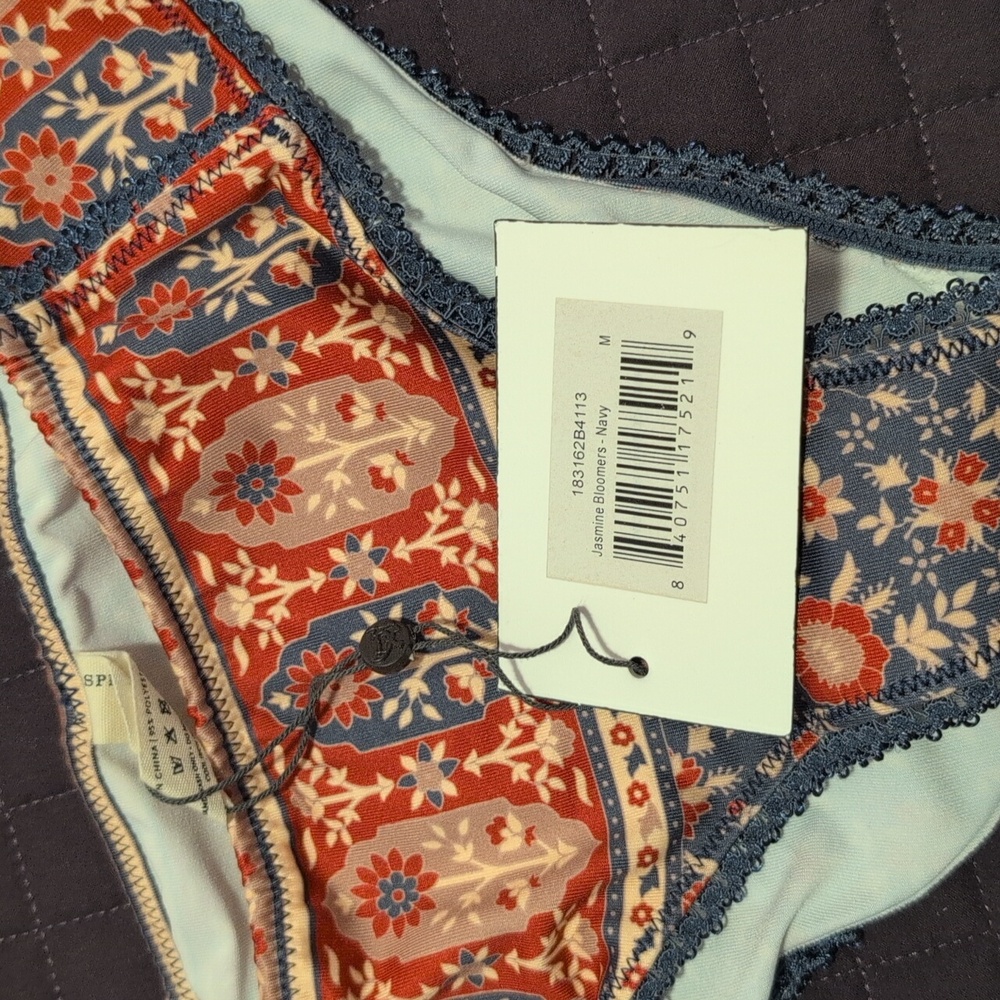 Spell Jasmine Intimates Set - Picture 3 of 5